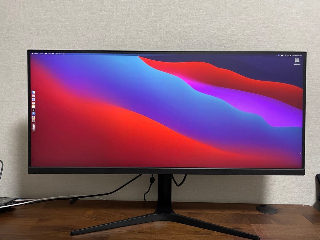34インチ 3440x1440 180Hz モニター 直面