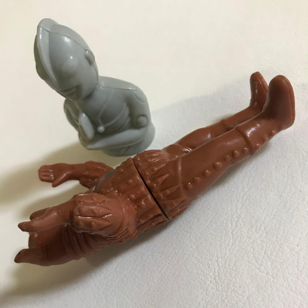 『ペガッサ星人 ひし美ゆり子 ウルトラマン』　ソフビ カレンダー ポリ人形 特撮