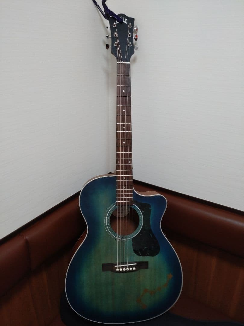 GUILD OM-240CE アコースティックギター グラデーション