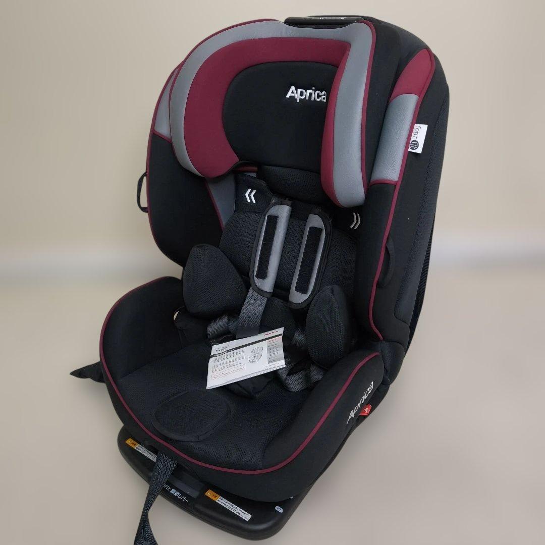 Aprica　フォームフィット AB　チャイルド　ジュニアシート　ISOFIX