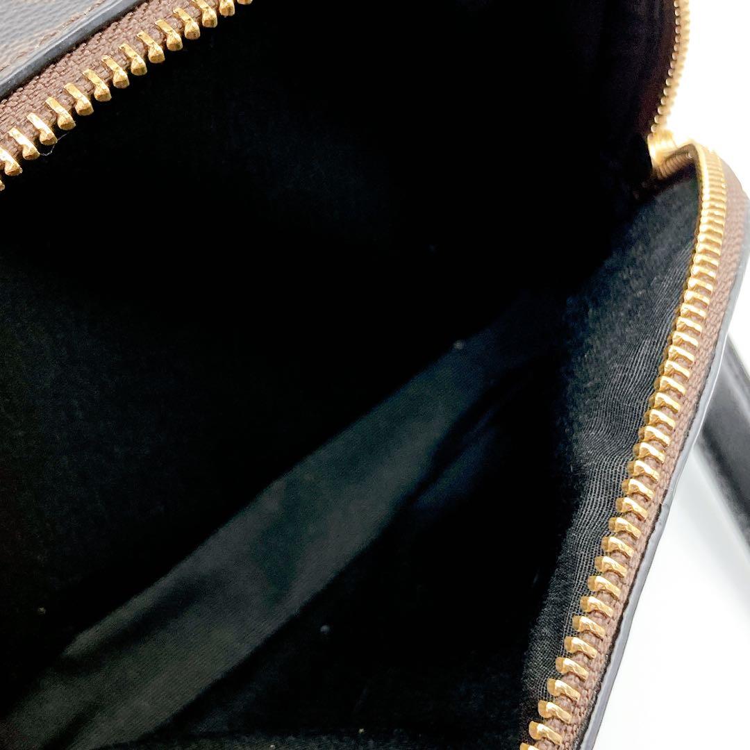 COACH ショルダーバッグ　シグネチャー　肩がけ　斜めがけ　2way