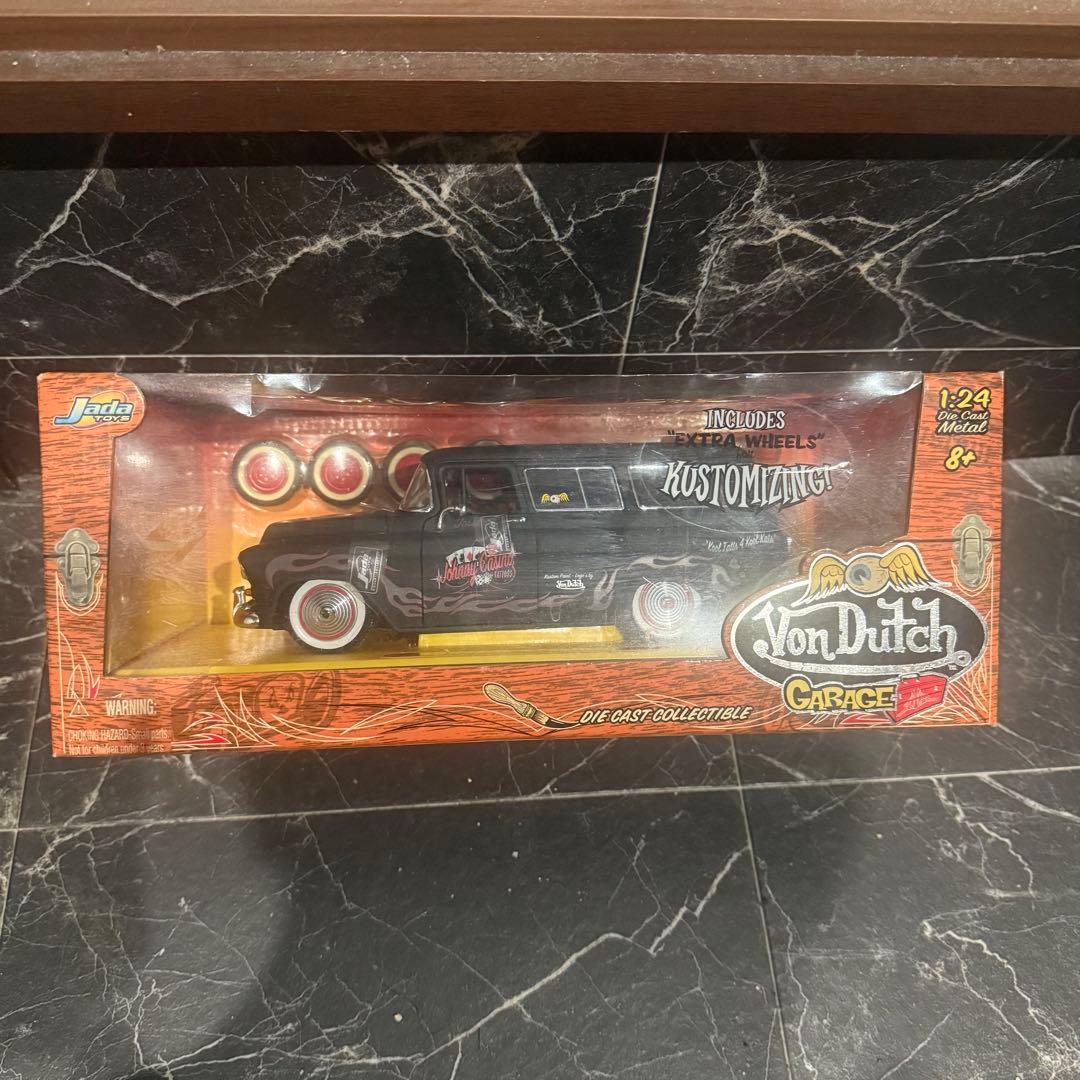 Von Dutch 1:24 ダイキャストミニカー 53016