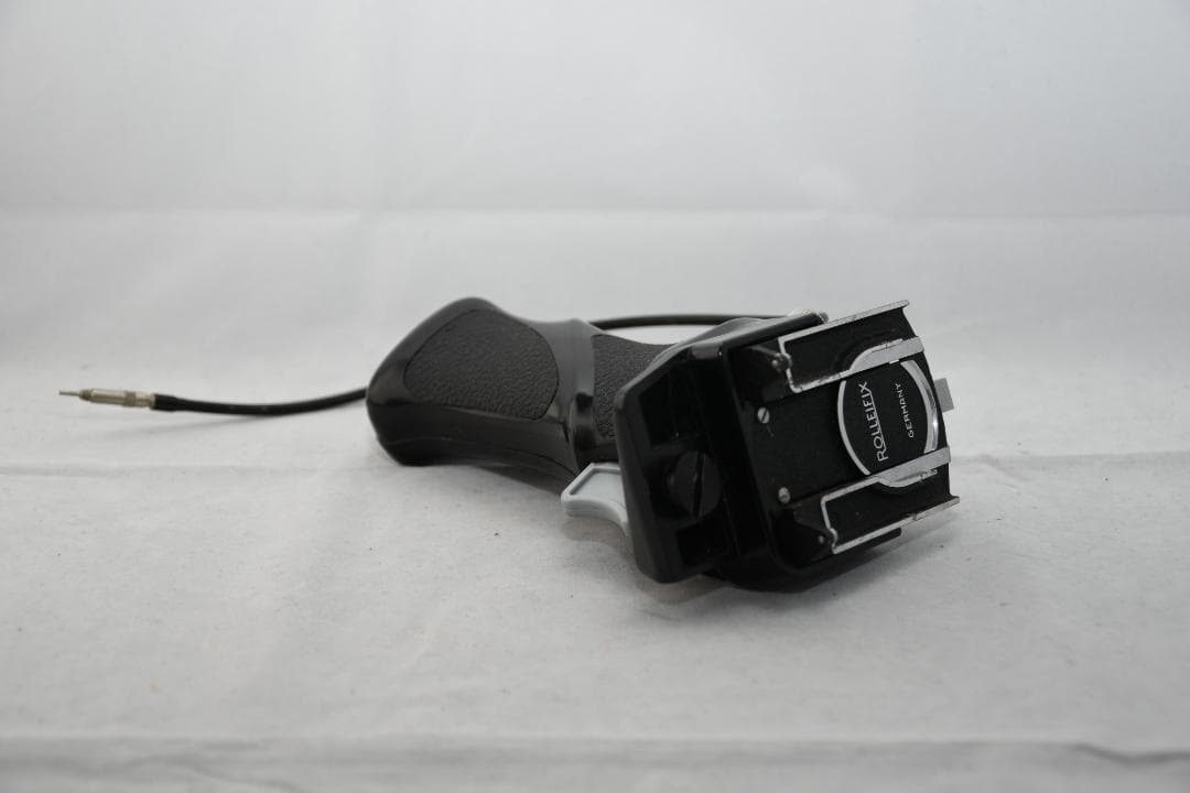 ローライピストルグリップ　ROLLEIFIX