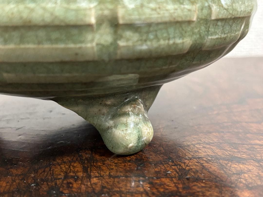 完品!　明時代　龍泉窯青磁香炉　七官青磁 　　(検)唐物 中国古玩 骨董 香爐