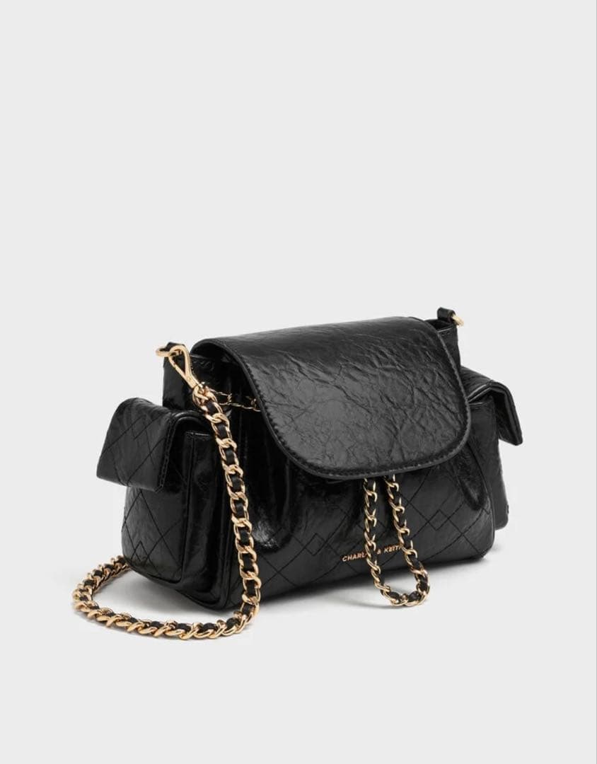 〈新品〉CHARLES&KEITH Duo 2wayフロントフラップバックパック