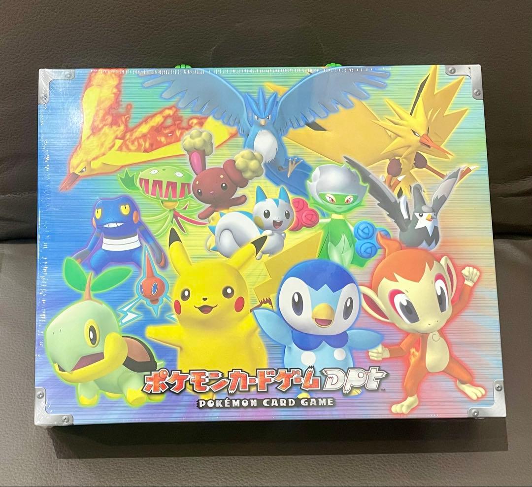 《超希少》未開封　シュリンク付き　ポケモンカードゲーム DPt ギフトボックス