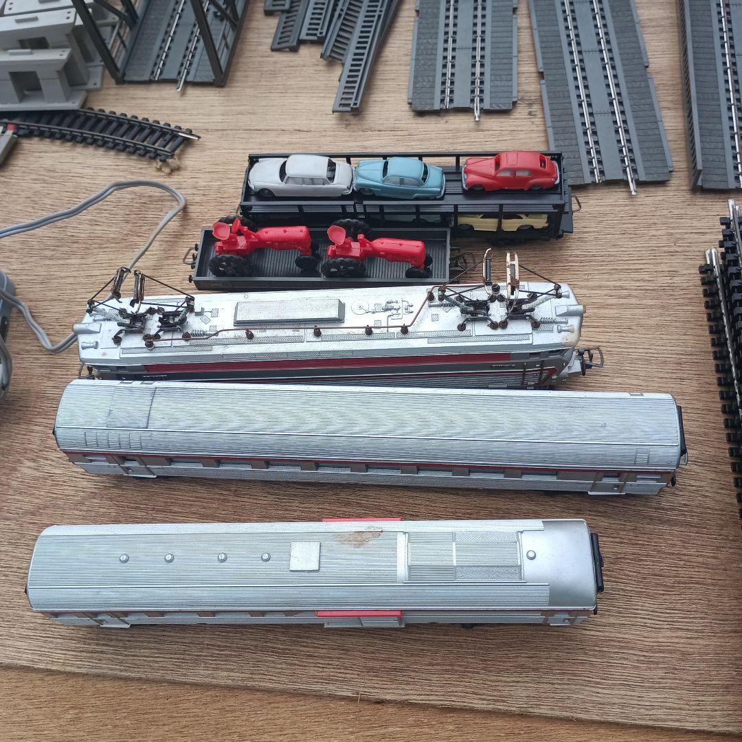 4421)海外HOゲージ　車両　レール　その他セット　難あり