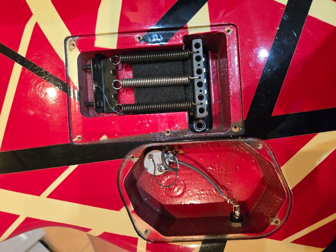 van halen エディ・ヴァン・ヘイレン風 ギター ノーブランド品