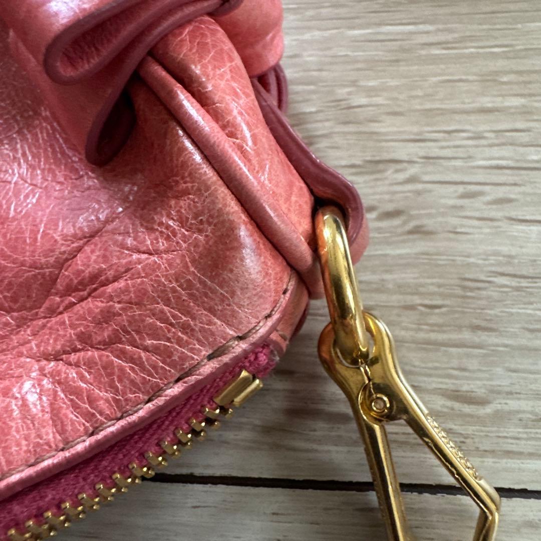 miu miu ミュウミュウ　ハンドバッグ　ショルダーバッグ　ピンク　リボン
