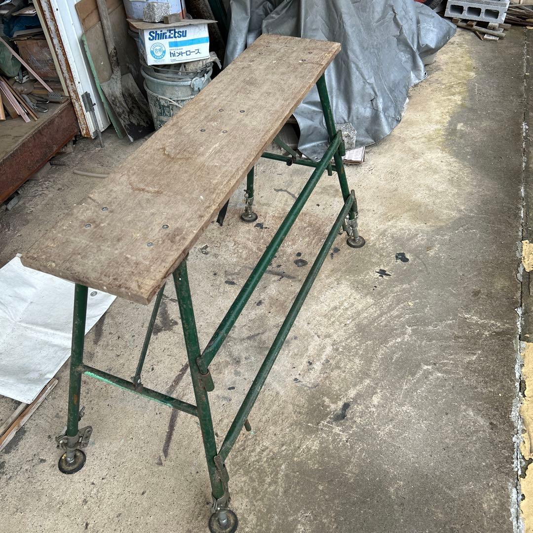折りたたみ作業台 収縮キャスター付き