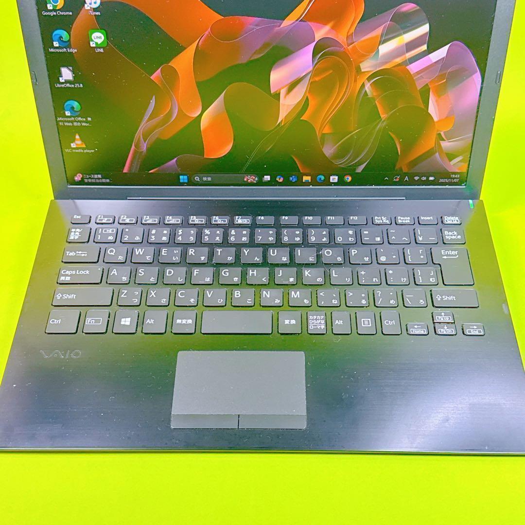 爆速SSD⭐️10世代corei5⭐️windows11ノートパソコン 薄型軽量