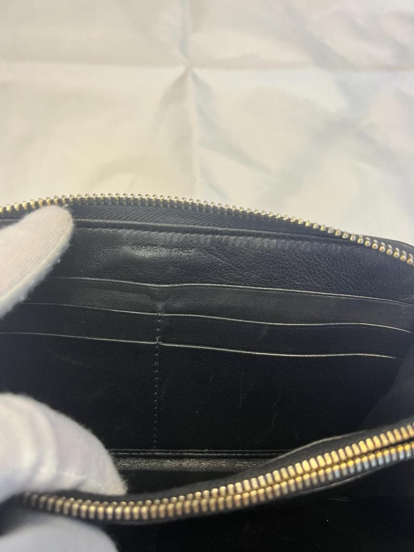 プラダ 1M0506 レザー ギャザー ラウンドファスナー 長財布 箱・保証書付