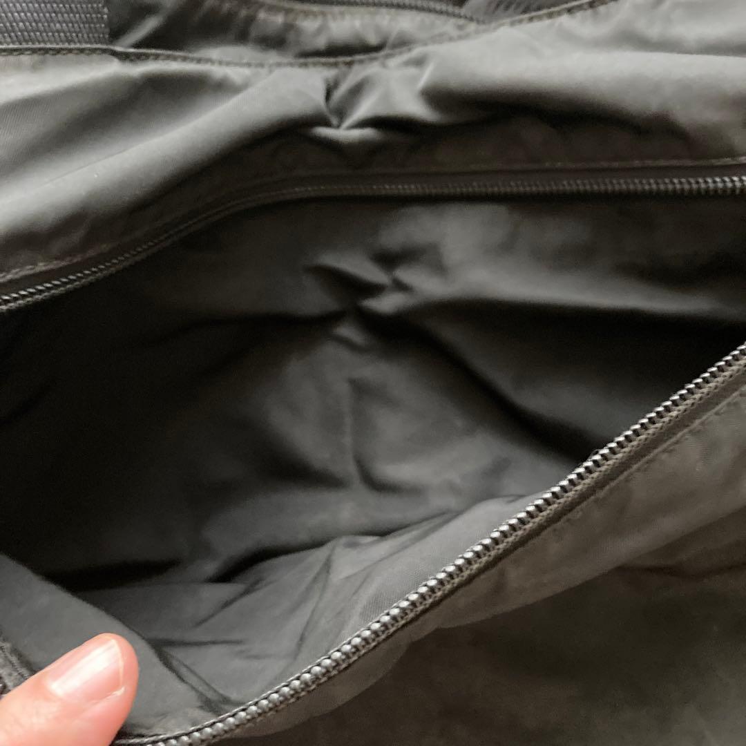 プラダのトートバッグ　難あり