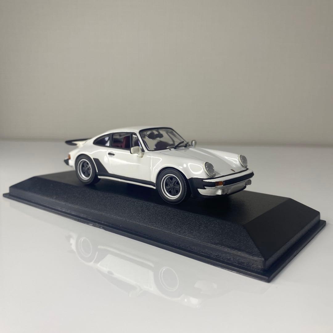 ミニカー 1/43 Porsche 930 Turbo 1977 / PMA