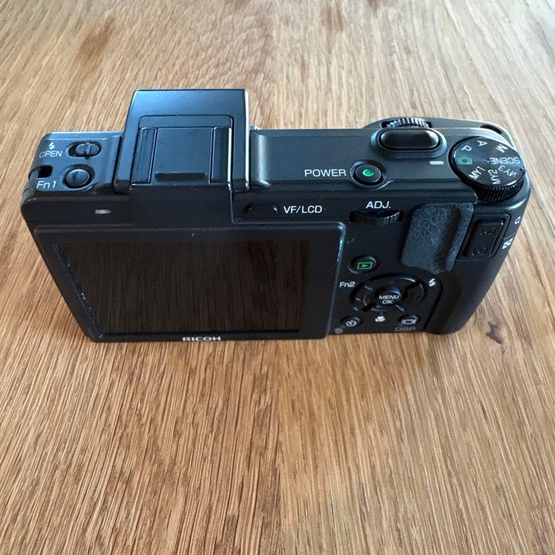 RICOH GX200 デジタルカメラ