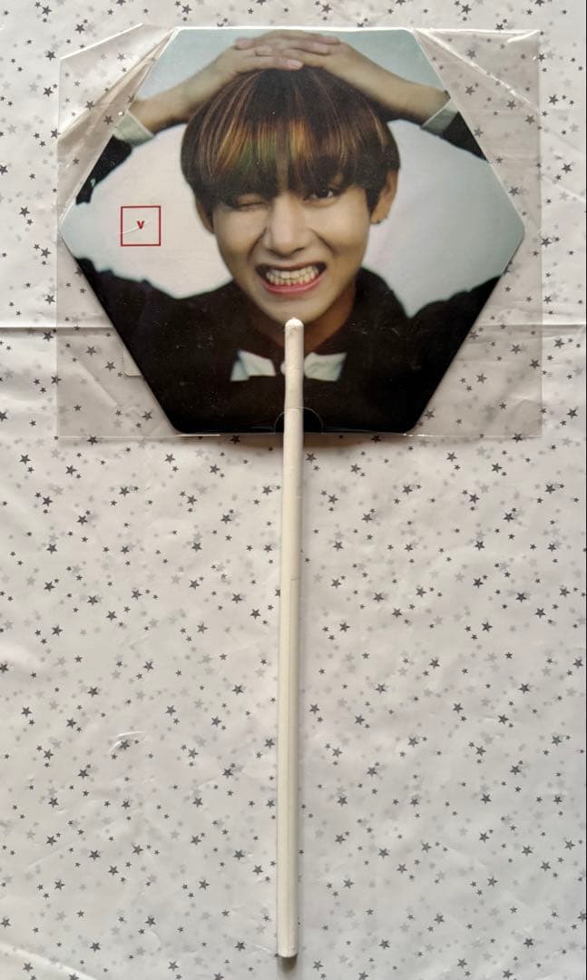 BTS Vうちわ・フラッグセット テテ テヒョン