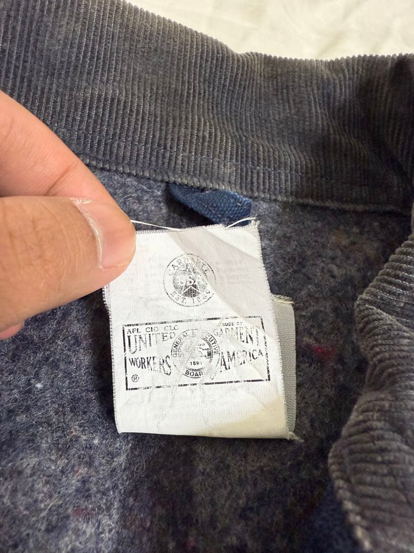 Carhartt デトロイトジャケットネービーJ01