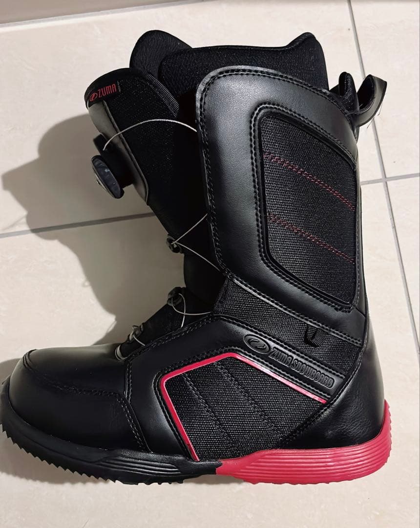【美品】 ZUMA スノーボードブーツ 25.5サイズ ブラック/レッド