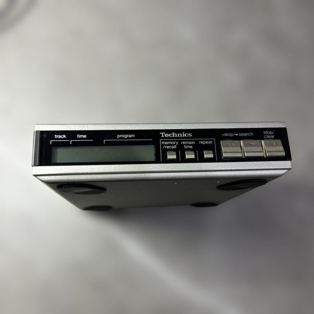 d*9様 携帯用CDプレーヤー Technics SL-XP7