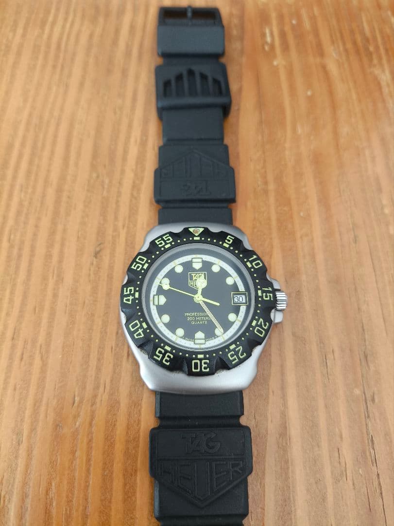 タグホイヤー 376.513 FORMULA1 ブラック イエロー 稼働品