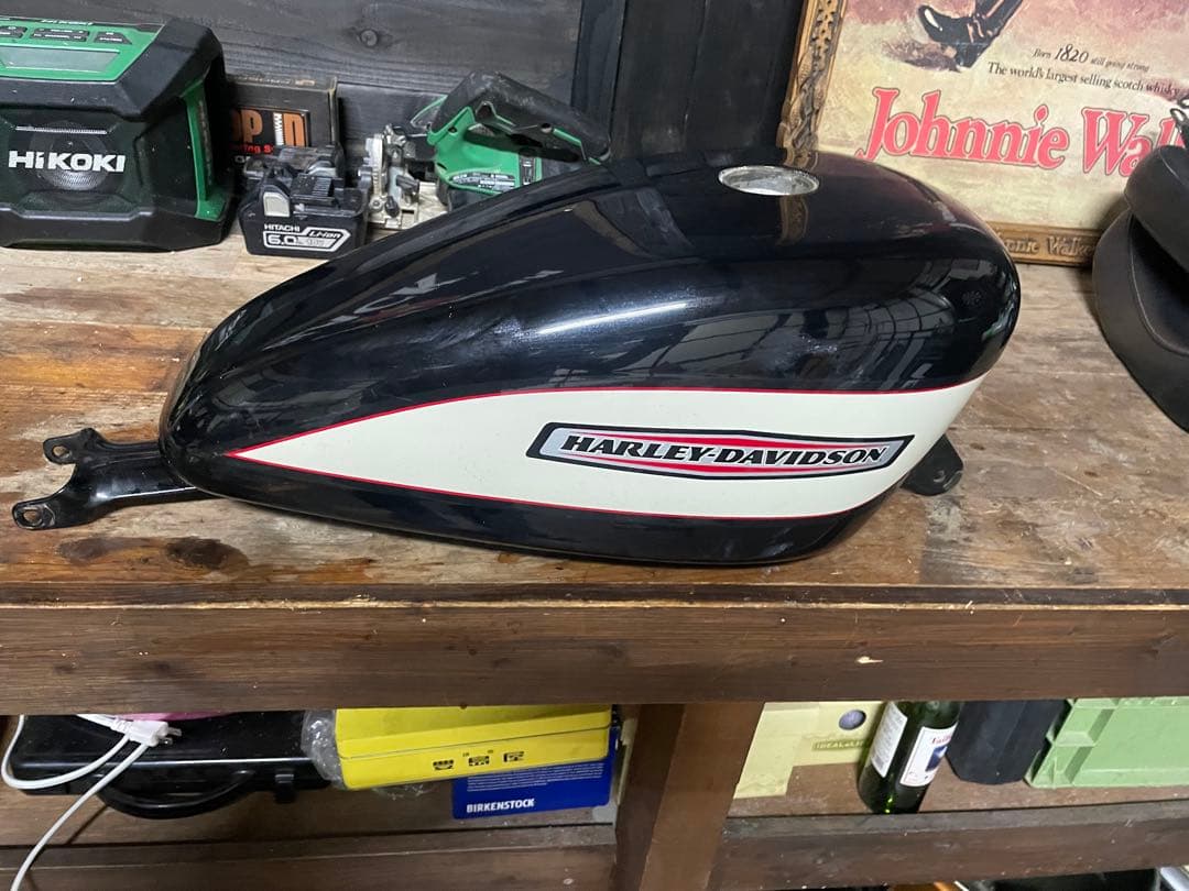 スポーツスター　XL1200R タンク