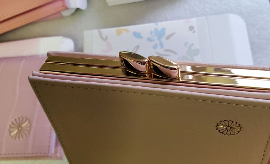 【本日のみの限定出品❗最安値❗】皇居財布　がま口　ピンクベージュ