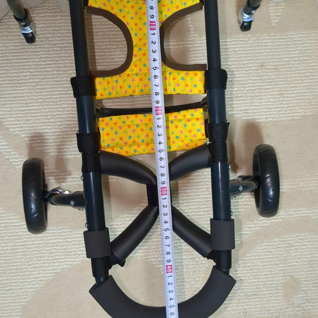 ワンちゃん4輪　リハビリ　食事補助　犬用車椅子　トイプードル等　犬の歩行器