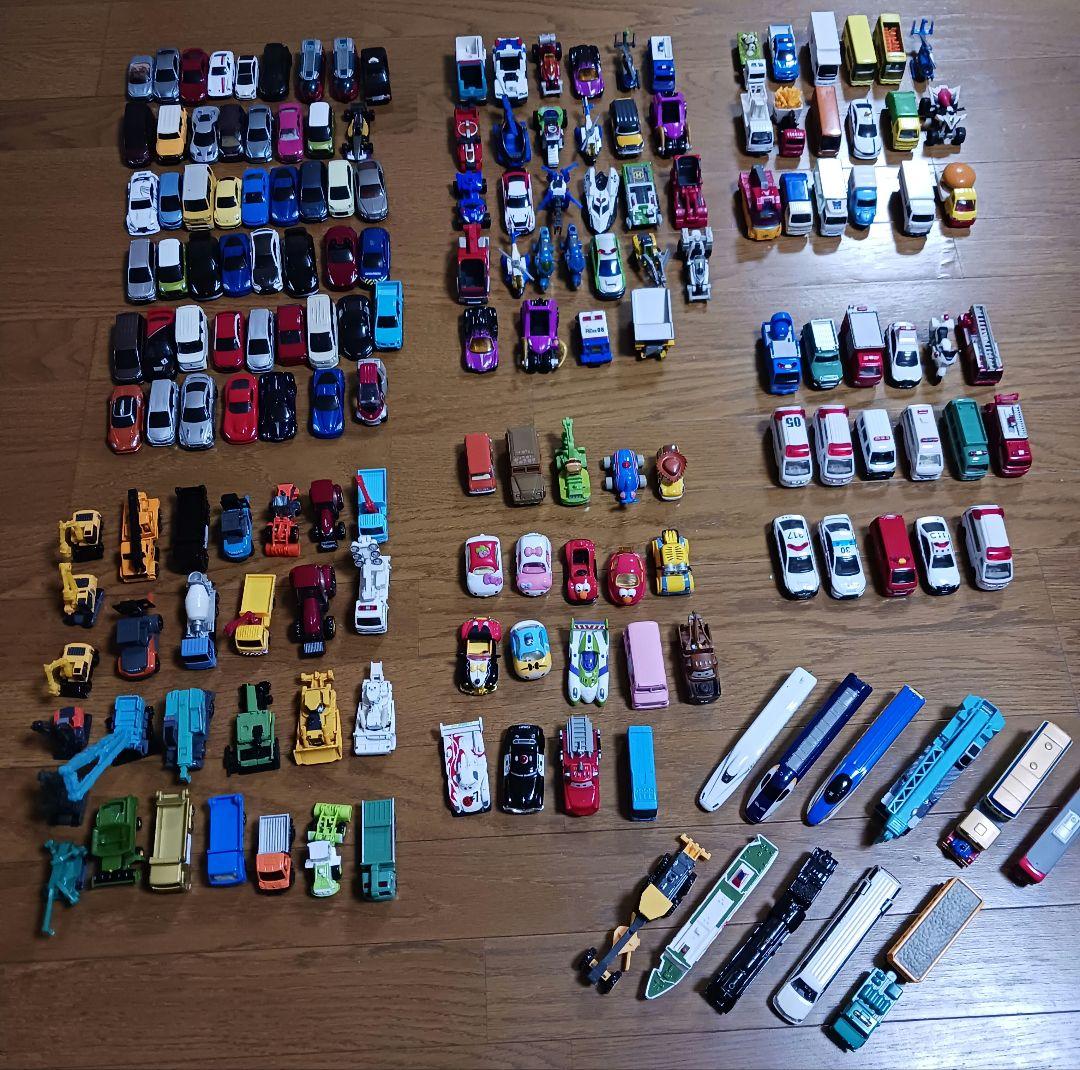 d*9様 トミカまとめ売り