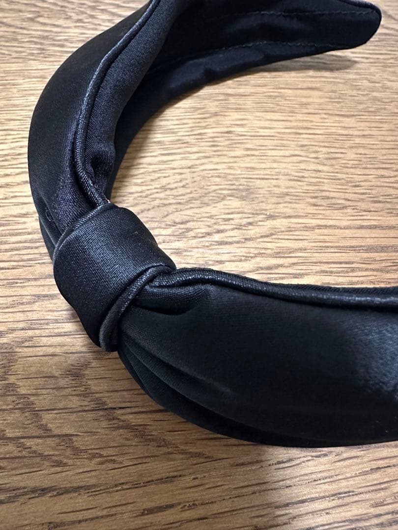 【新品未使用】ALEXANDRE DE PARIS ブラックカチューチャ