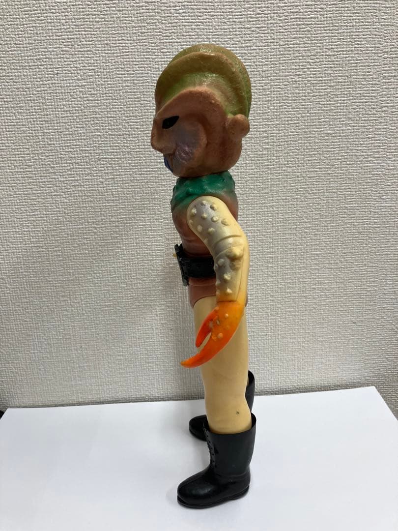 (hanakara-gyuunyuu) 仮面ライダー 怪人 カニバブラー