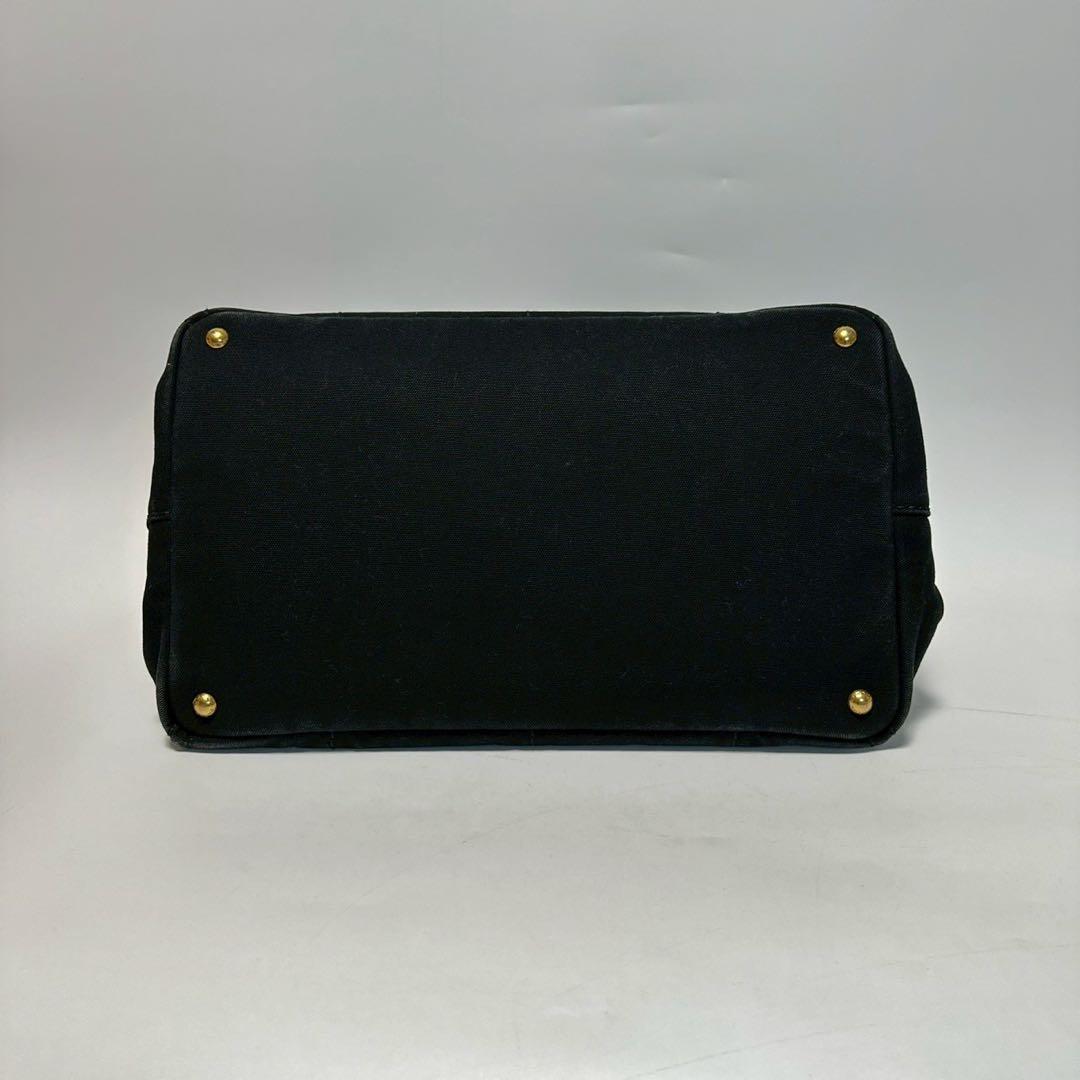 t94【美品】プラダ　カナパ　Lサイズ　ブラック　ハンド　トート　A4収納可.