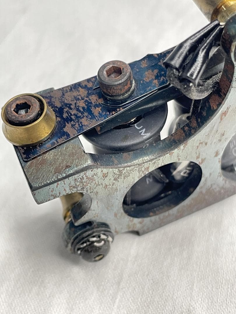 タトゥーマシン　RUSH IRON　日本製　tattooマシン　コイルマシン