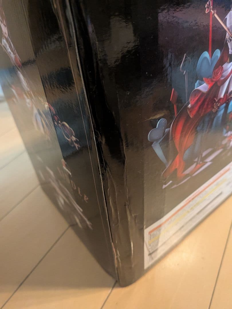 ツイステッドワンダーランド リドル・ローズハート 1/8スケールフィギュア