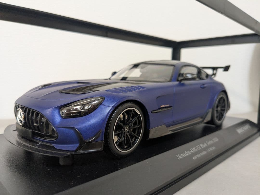 ミニチャンプス　メルセデス　AMG　ミニカー　1/18　オートアート　京商　車