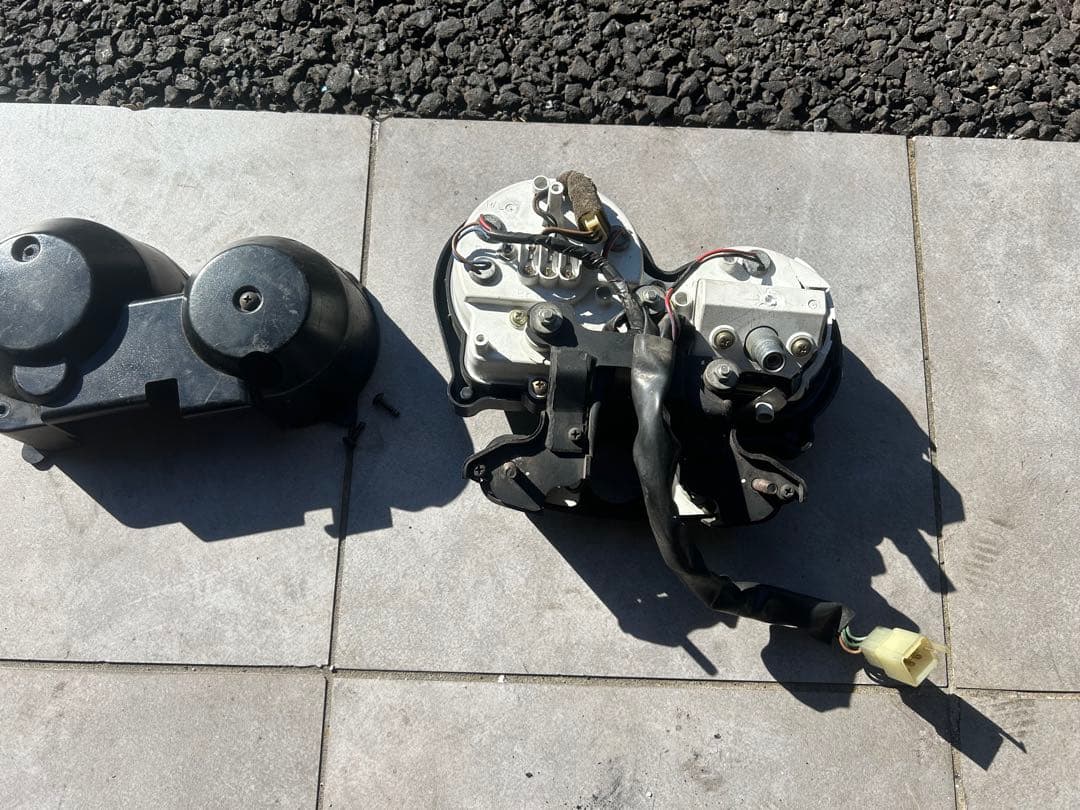 ね*様 ゼファー400 C1 初期型　親子メーター　ジャンク