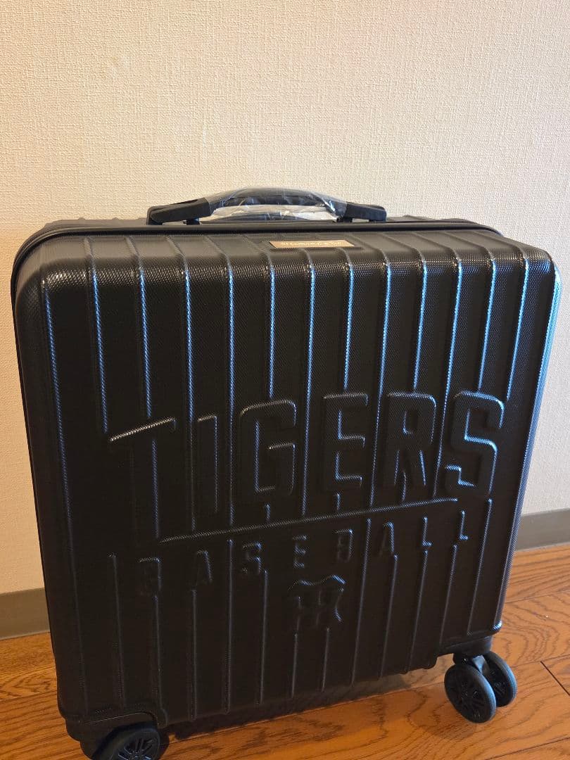 阪神タイガース ダイヤモンドプラス キャリーケース スーツケース キャリーカート