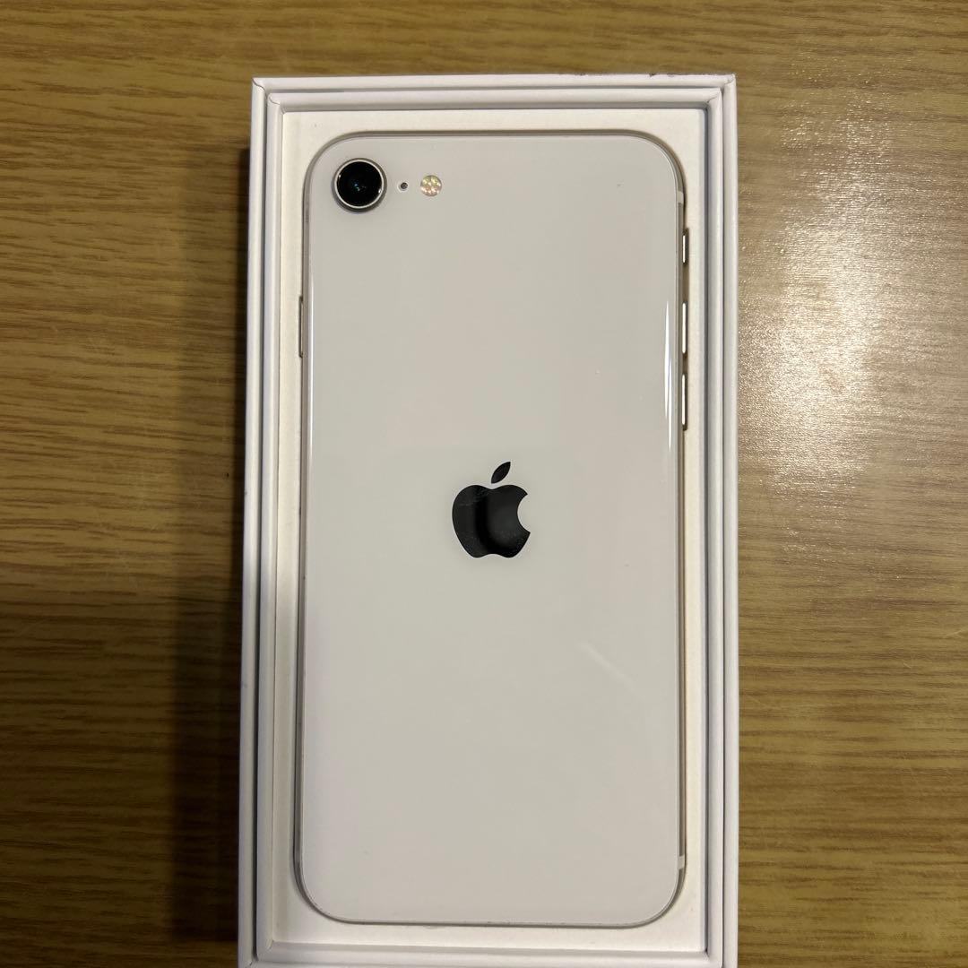 iPhone SE 第3世代　128GB