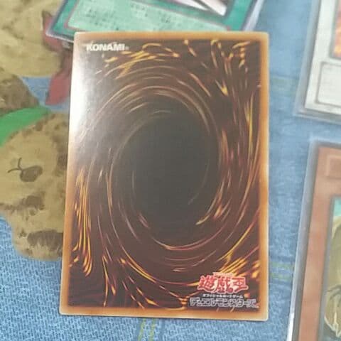 遊戯王引退　セイバー・デモン・ドラゴンホログラフィック　収録パックカード付き