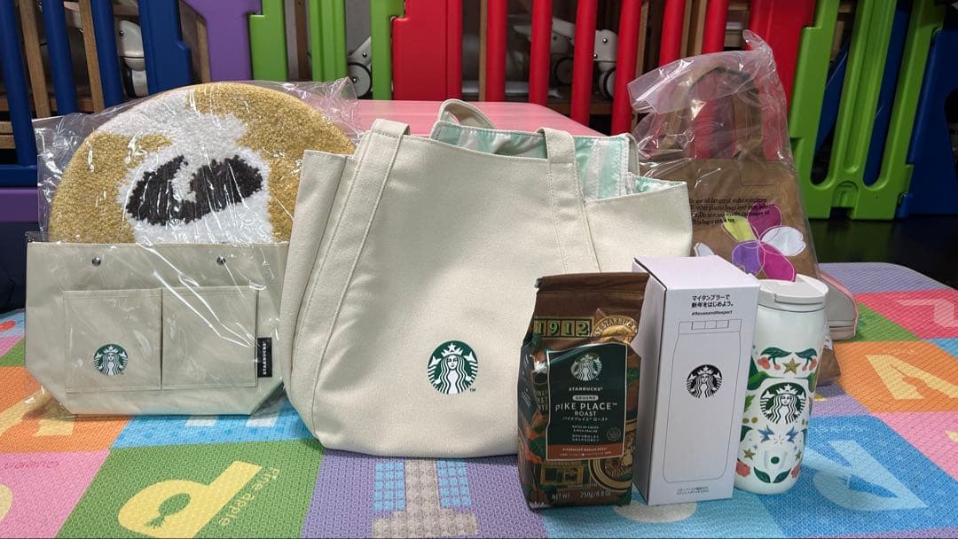 スターバックス福袋　2025