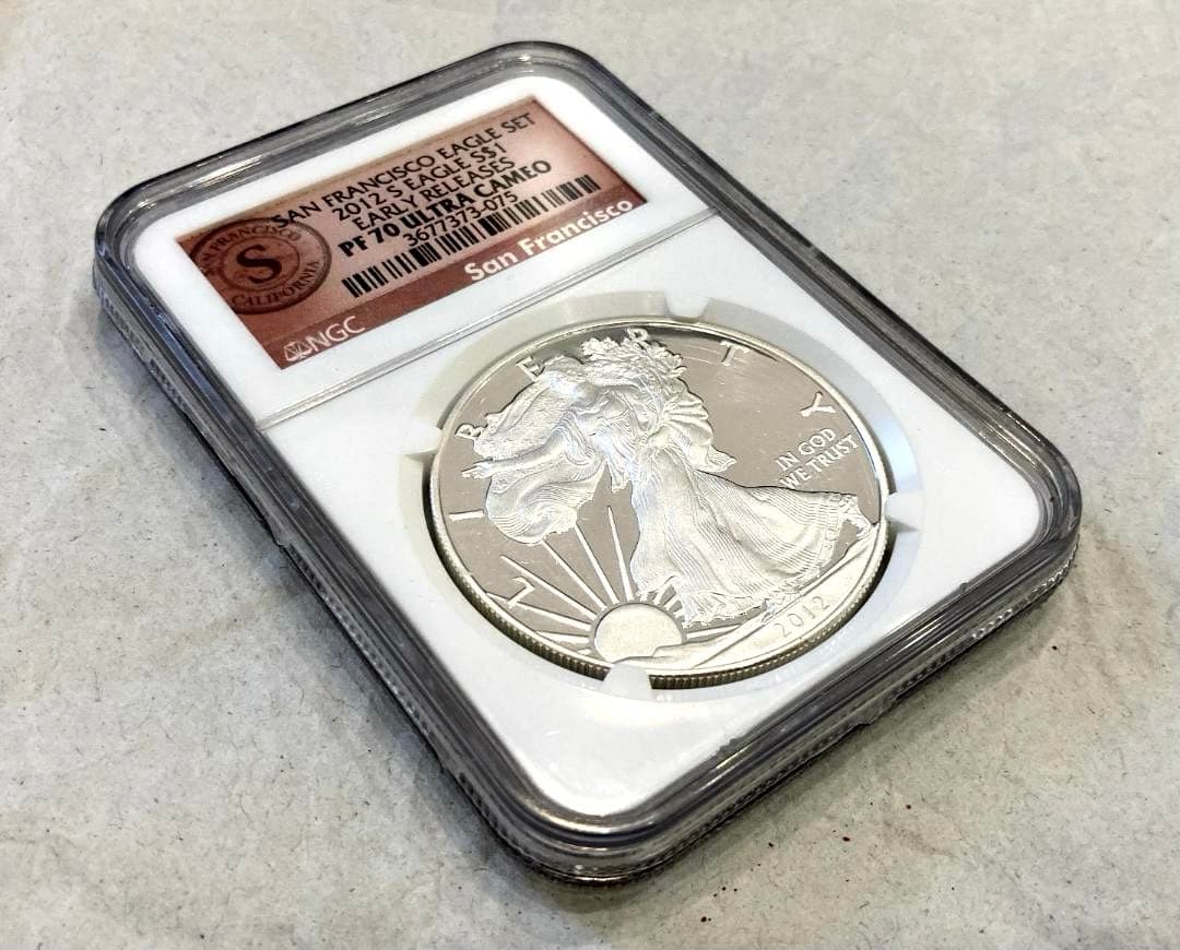 NGC最高鑑定★2012年アメリカ1ドル シルバーイーグル銀貨★PF70UCER