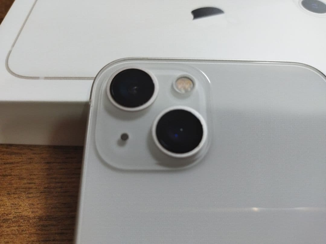 iPhone13 バッテリー残94%　128GB ホワイト