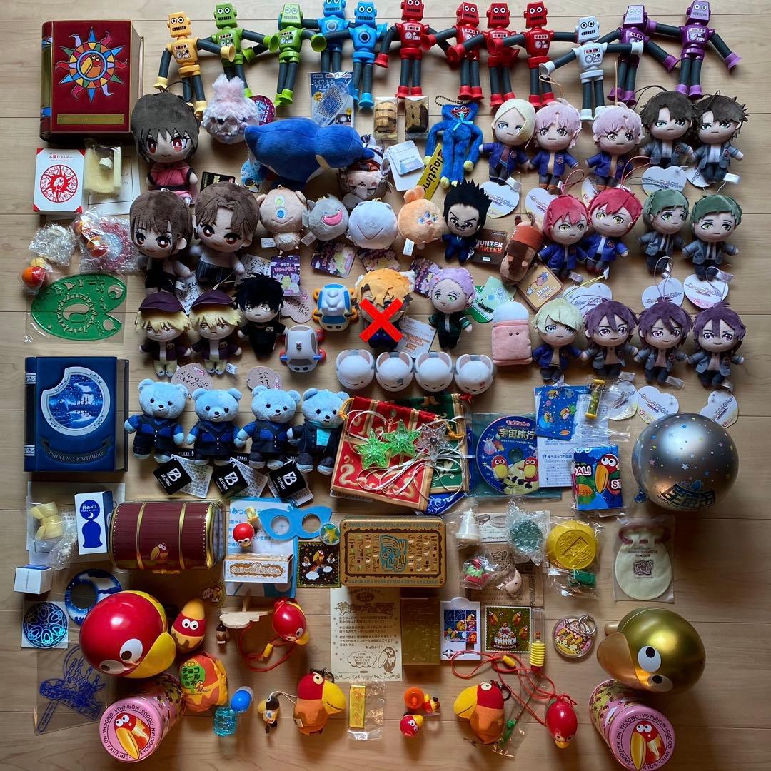 キョロちゃんおもちゃの缶詰9個とプライズぬいぐるみなど59個まとめ売り