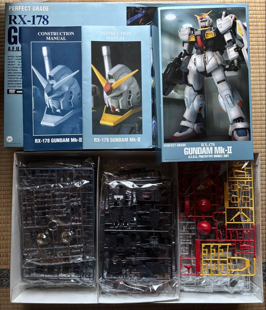 PG 1/60スケール　ガンダムMk-Ⅱ 未組立品
