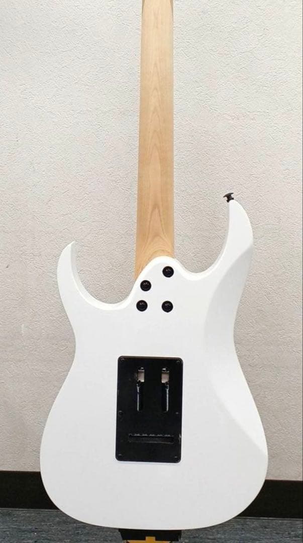 Ibanez RG350DXZ 2018年製　エレキギター ホワイト