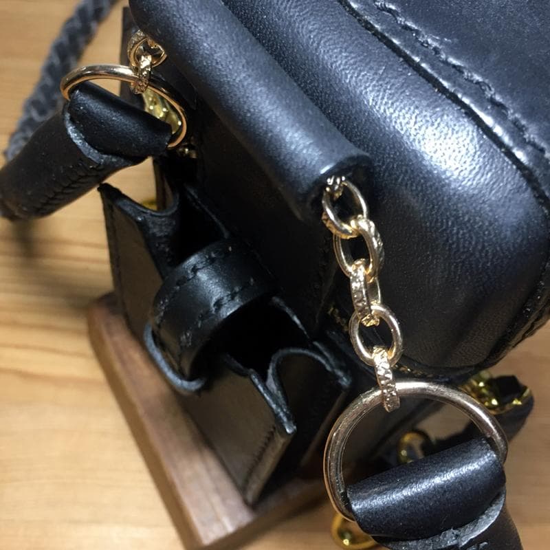 本革 カメラポーチ コンデジ デジカメ カメラケース レザー