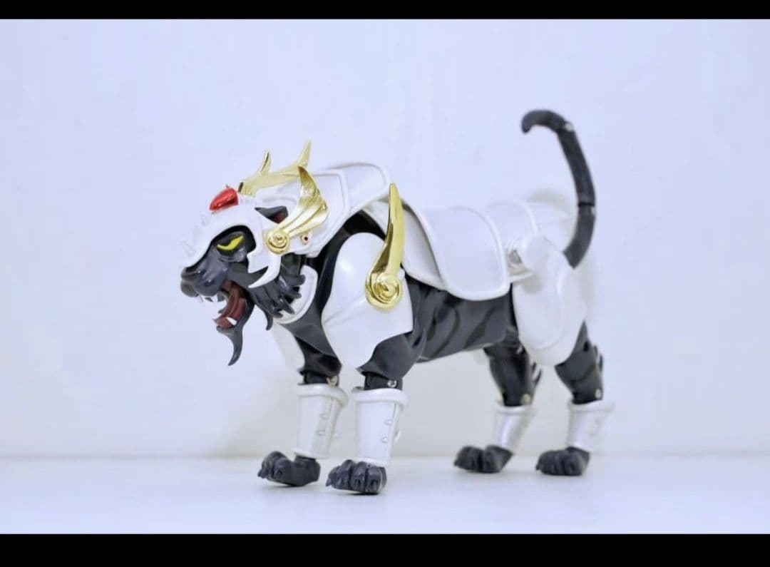 鎧伝サムライトルーパー 　輝皇帝烈火黒炎王　黑虎　可動　新品未開封