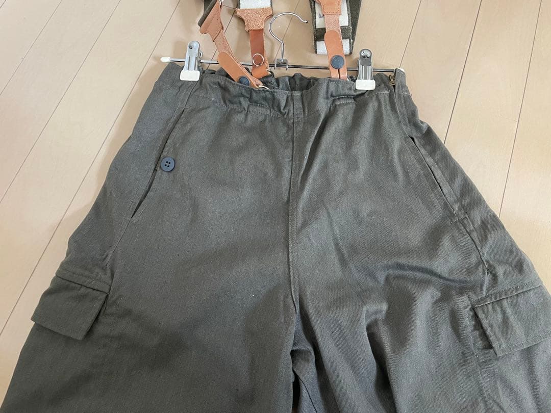 【古着】東ドイツ軍　サスペンダー付き　カーゴパンツ