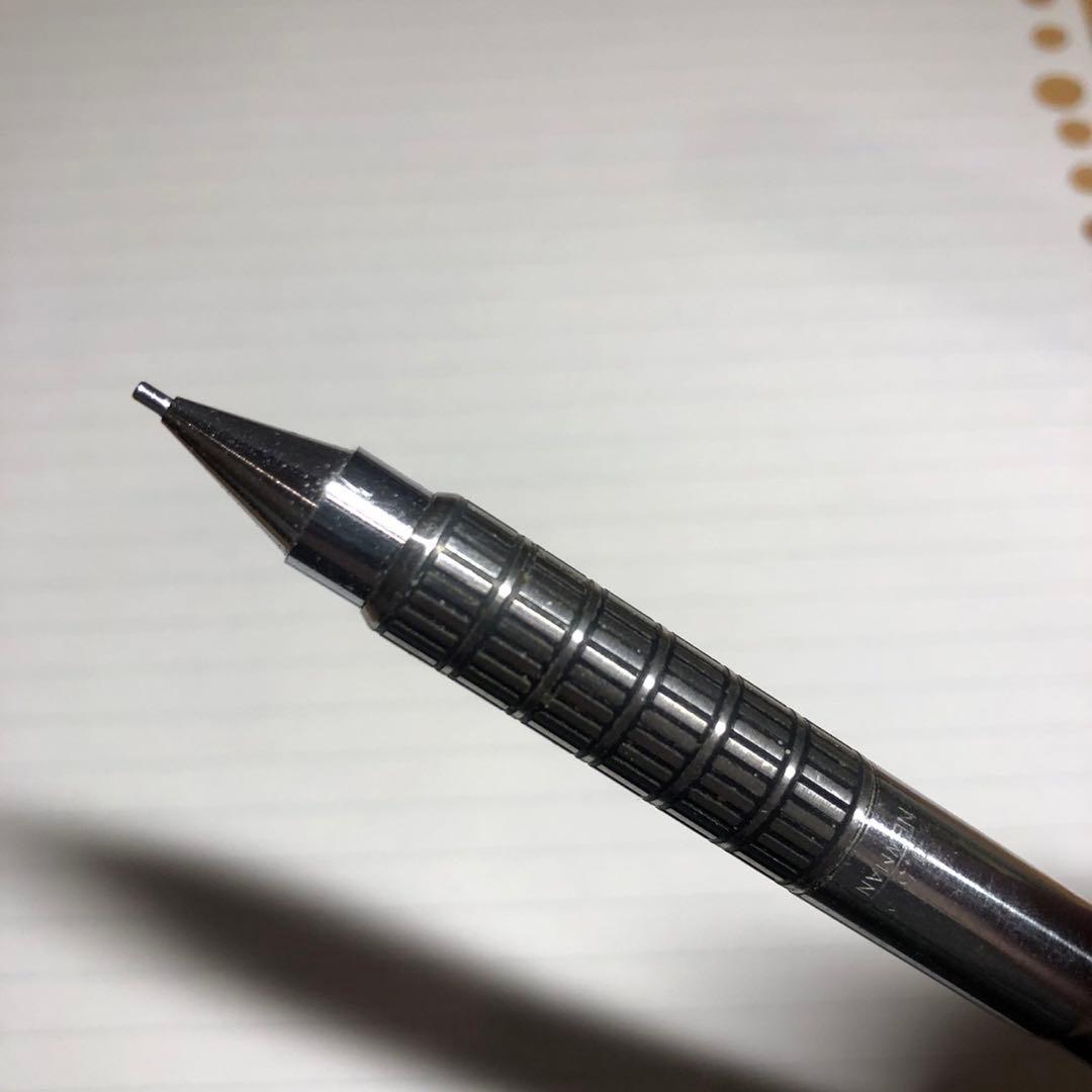 ニューマン　名前不明　蝕刻　シャーペン