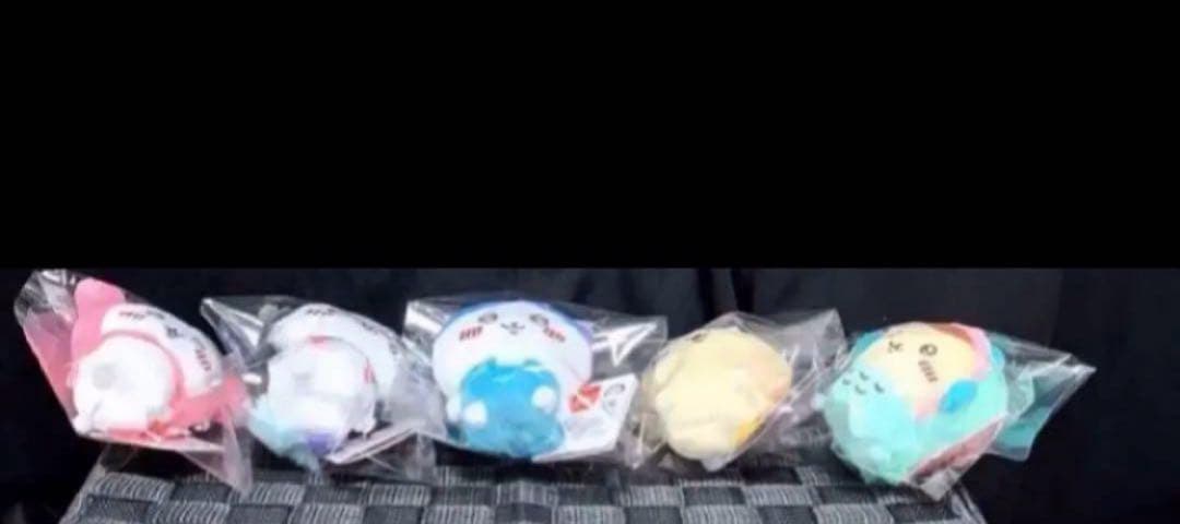 ちいかわ サンリオコラボ マスコットぬいぐるみ 5体 コンプセット 新品タグ付き