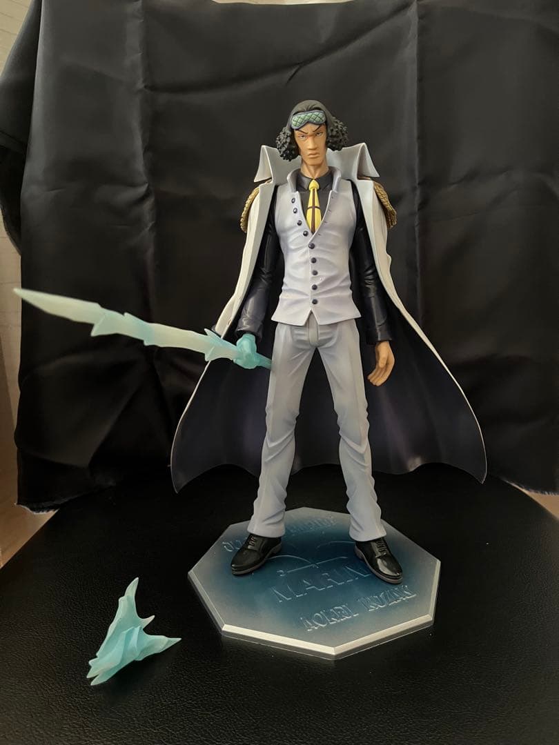 ワンピース 三大将　フィギュア